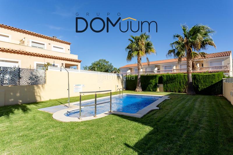 Foto 2ae7ed8a-9432-46d8-863f-7f2ab0909615. Casa aparellada amb calefacció aparcament piscina a Miami Platja