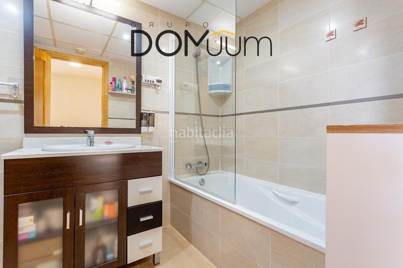 Foto 841ed87d-9052-4f90-a945-39284e36b42a. Casa aparellada amb calefacció aparcament piscina a Miami Platja