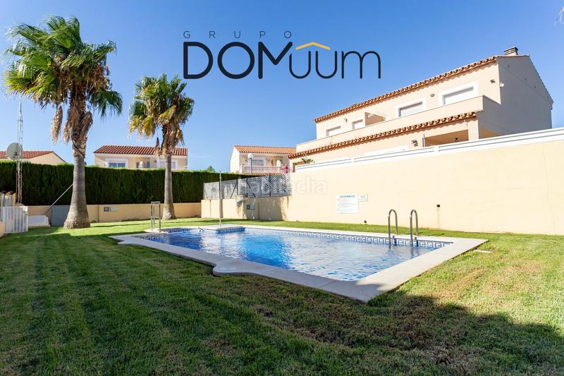 Foto b65613b7-a8ee-42fd-81d9-592f35c4f757. Casa aparellada amb calefacció aparcament piscina a Miami Platja