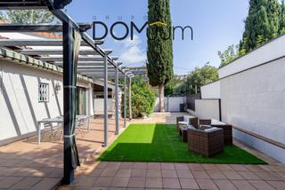 Casa  Paseo cortinas. Magnifica casa en planta en el centro de salou