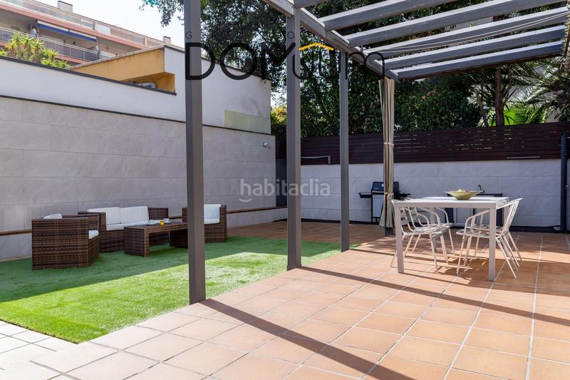 Foto 71a15d5e-3aa0-4215-b5bb-cf66c40b6209. Casa magnifica casa en planta en el centro en Platja de Llevant Salou