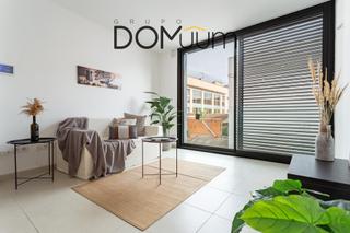 Pis  Avenida de josep vidal i barraquer. Encantador piso en venta en el corazón de cambrils