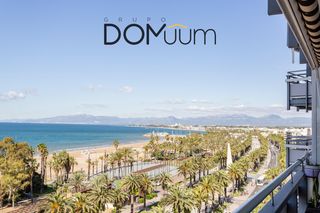 Appartement à Passeig de jaume i el conqueridor 28. Vivienda con impresionantes vistas al mar y licencia turística.