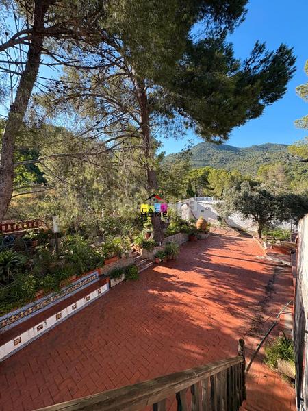 Foto 158cb23d-e0ce-4880-91aa-1ec1d4966d2e. Chalet con camino parcheggio piscina in Montornés-Las Palmas-El Refugio Benicasim / Benicàssim