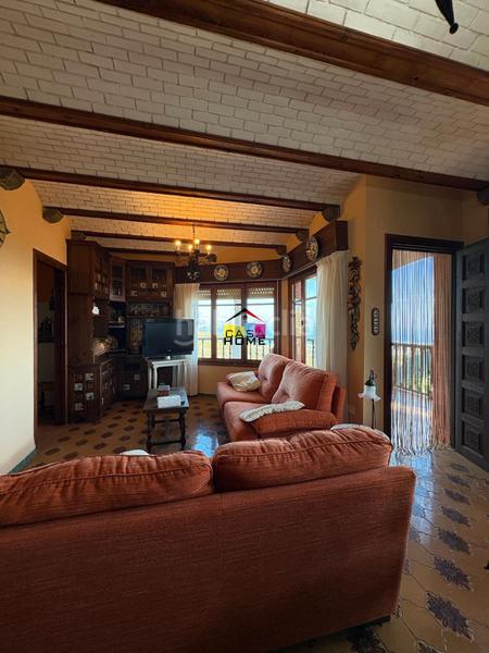 Foto d1f88115-ee32-462e-a67a-3ef4d93be211. Chalet con camino parcheggio piscina in Montornés-Las Palmas-El Refugio Benicasim / Benicàssim