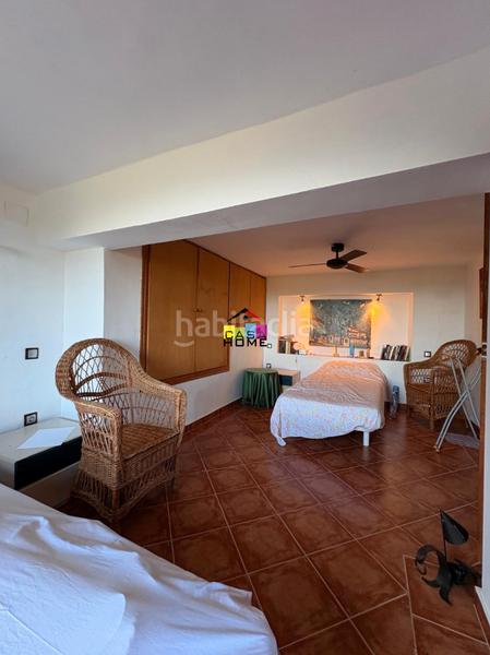 Foto f41dc452-3782-4c17-9c8f-30a58f40a48a. Chalet con camino parcheggio piscina in Montornés-Las Palmas-El Refugio Benicasim / Benicàssim