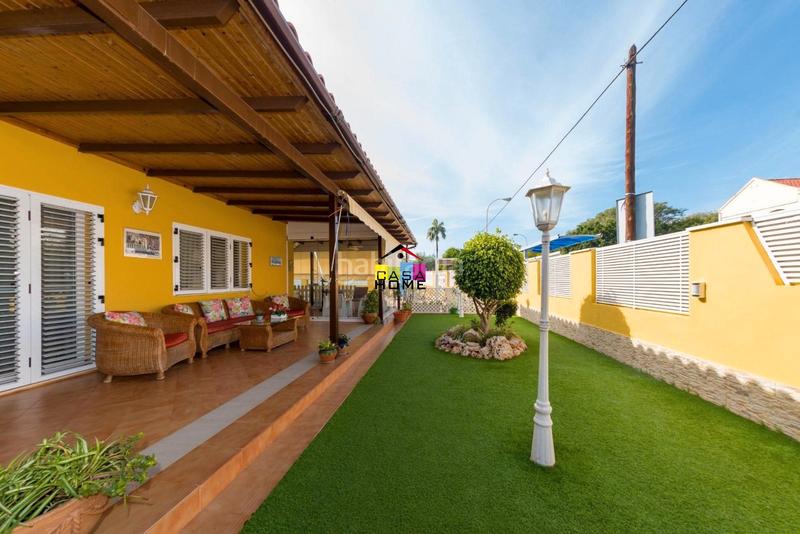 Foto ab96009e-41cd-4bd1-a79a-78f371c2fb25. Chalet avec chauffage parking piscine dans Heliópolis Benicasim / Benicàssim