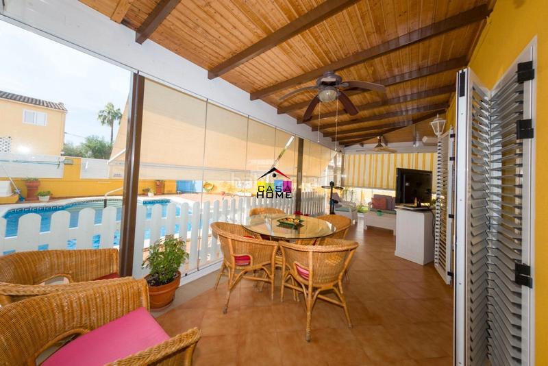 Foto bad3344f-14ef-47b5-9a88-96bd8a966573. Chalet avec chauffage parking piscine dans Heliópolis Benicasim / Benicàssim