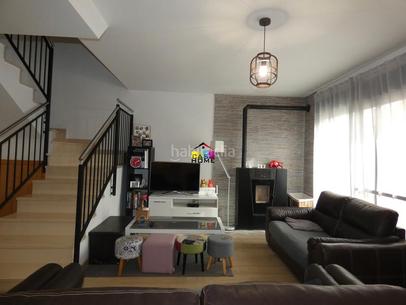 Foto 40e2df8e-9050-4ae3-b497-b23a0cf82888. Reihenhaus mit kamin heizung parking pool in Playa-Ben Afeli Almazora / Almassora