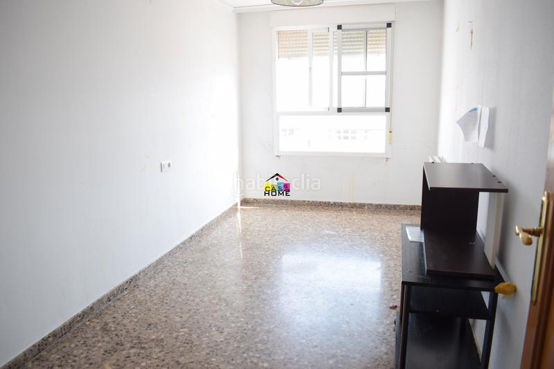 Foto 2d184b2a-97ad-4d52-b909-f102fdc4325b. Zweistöckige wohnung mit heizung parking in Mestrets Castellón de la Plana