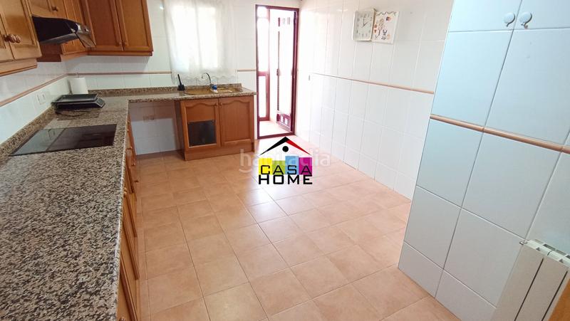 Foto 46f665d0-9a06-4534-b542-15de408750b6. Zweistöckige wohnung mit heizung parking in Mestrets Castellón de la Plana