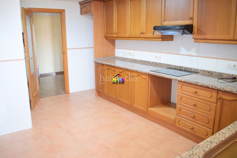 Foto 8a18bd7a-e3b0-4d97-a6ad-68e86a4f3ed2. Zweistöckige wohnung mit heizung parking in Mestrets Castellón de la Plana