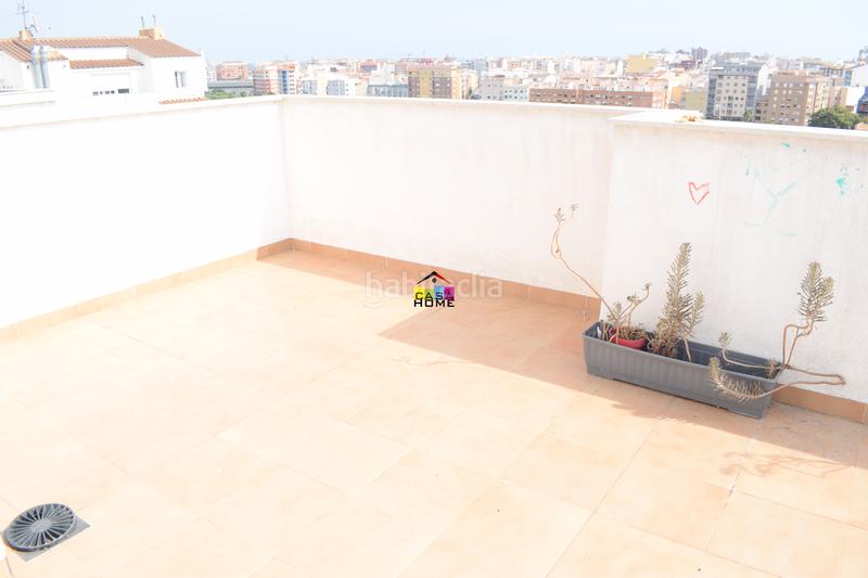 Foto b46e3606-09fc-4f43-930b-e17a61c88087. Zweistöckige wohnung mit heizung parking in Mestrets Castellón de la Plana