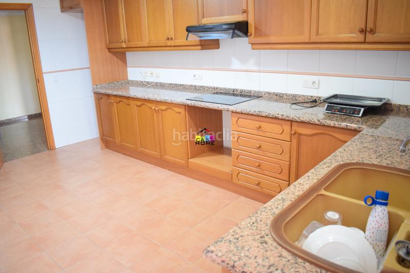 Foto ef3dfcd1-b32a-4a74-b45f-0e9612bfaa61. Zweistöckige wohnung mit heizung parking in Mestrets Castellón de la Plana