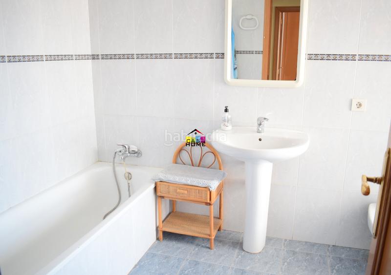 Foto f9b5d102-0b98-48a1-bd2f-1060262dc540. Zweistöckige wohnung mit heizung parking in Mestrets Castellón de la Plana