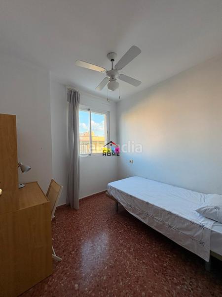Foto a091cf57-f31f-432b-aa10-092eaf986a37. Apartament amb aparcament piscina a Heliópolis Benicasim / Benicàssim