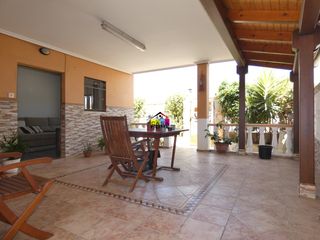 Chalet in Playa-Ben Afeli. Casa independiente en la zona playa de almazora