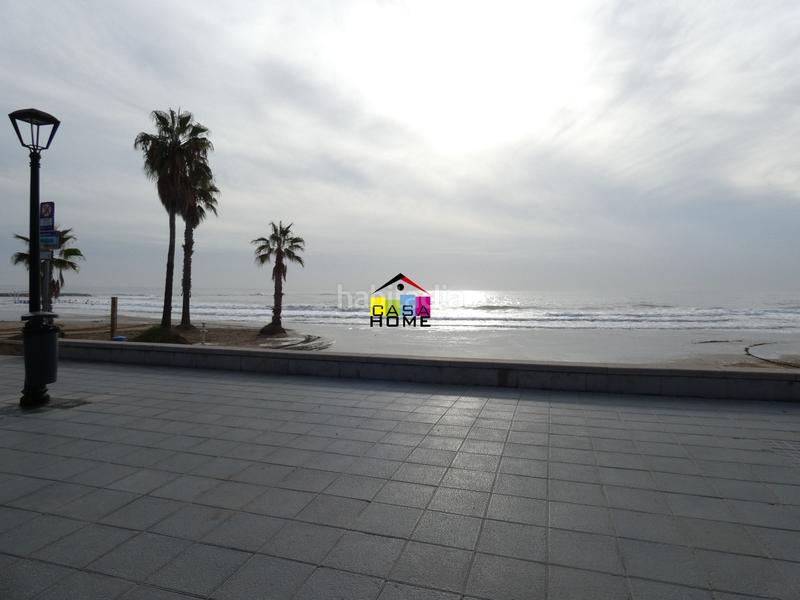 Foto aba1cde7-5338-4a70-b1d5-8728a8e0d8a8. Apartamento  en venta en playa almadraba en Benicasim / Benicàssim