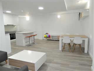 Affitto Appartamento in Plaza Illes Columbretes. Piso reformado en alquiler -para parejas