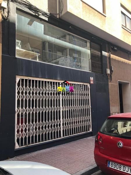Foto 35985e3c-c93b-4686-978c-86b1d03d1e12. Local comercial local en venta zona ronda mijares en Castellón de la Plana