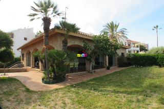 Chalet à Playa Morros de Gos. Chalet en primera linea  de playa en oropesa