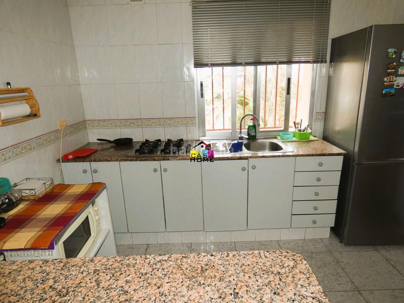 Foto ce98029d-48ee-49a2-9f46-acb0aa6ade21. Chalet mit kamin parking pool in El Grao Castellón de la Plana