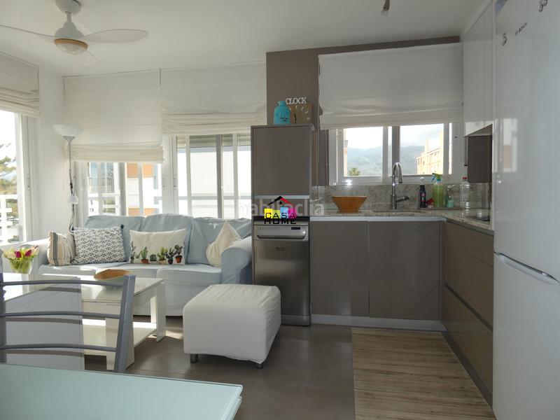 Foto ece0ab43-ed2b-4a8a-ae92-e6bfae00a387. Piccolo appartamento con parcheggio piscina in Heliópolis Benicasim / Benicàssim