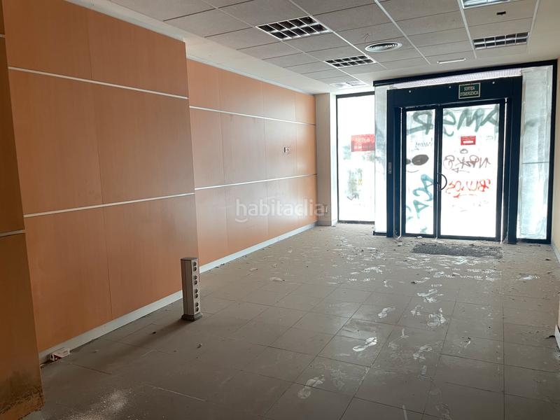 Foto 35f00f33-a9b4-4a99-9b6f-dd1ddb76508a. Local comercial en Centre Ripollet