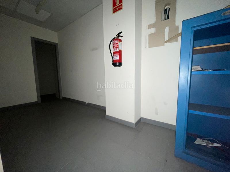 Foto cd65dc51-40ee-4147-8b00-11b64928ba82. Local comercial en Centre Ripollet