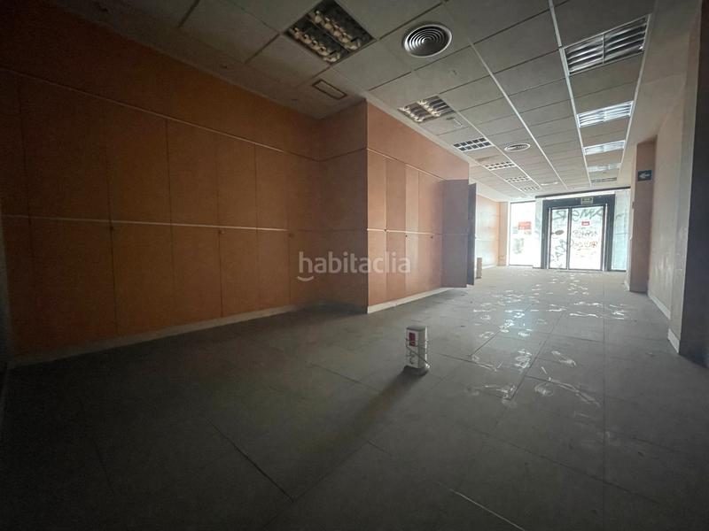 Foto fc21465e-0110-4357-ab7f-d67fba8f51fb. Local comercial en Centre Ripollet