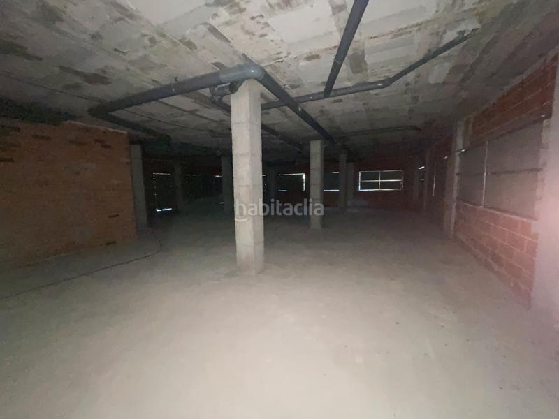 Foto bd7e176e-55a8-43c3-9b88-51a33385229f. Local comercial en carrer can mas colomé 11 en Franqueses del Vallès (Les)