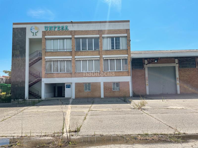 Foto 3cda1c5b-0a4f-409d-95cf-2d2b3cd63d47. Capannone industriale in partida grealo 39 in Partides Rurals Lleida