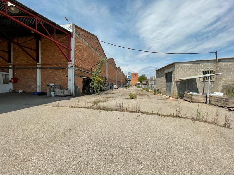 Foto ea618c20-6ff7-4834-a3e2-ed959576e5b8. Capannone industriale in partida grealo 39 in Partides Rurals Lleida