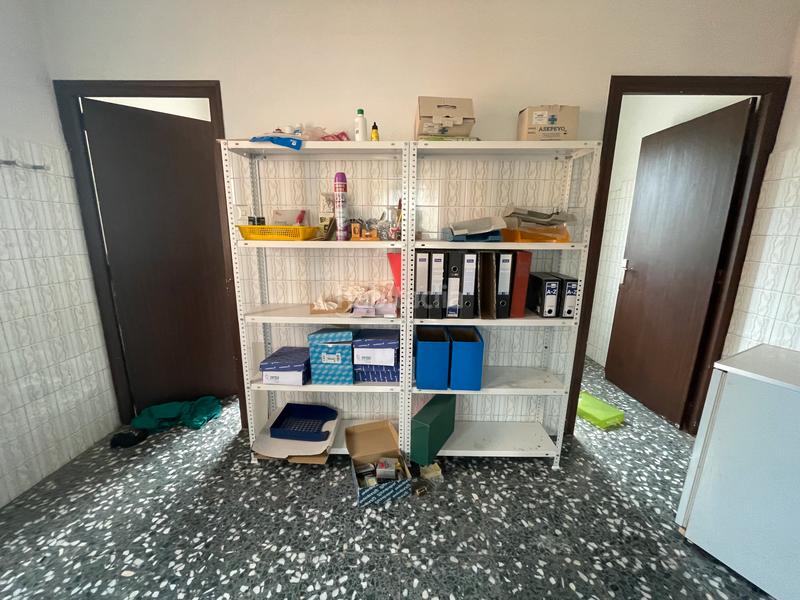 Foto f12e11e3-28ae-4fb3-be52-994383f2c62f. Capannone industriale in partida grealo 39 in Partides Rurals Lleida