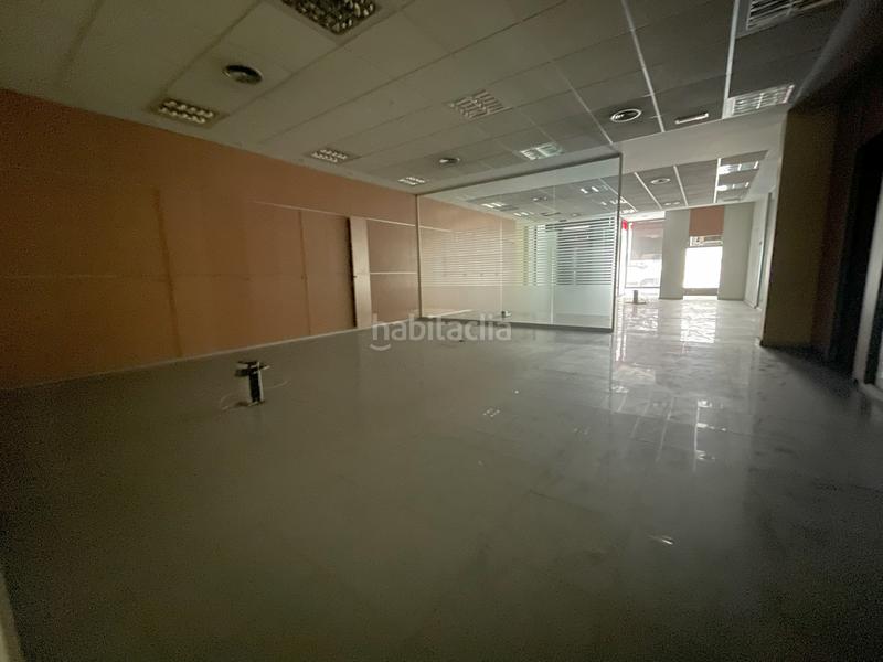 Foto 04395e92-94ef-4f50-ba43-6a7d4f7e250c. Local comercial local en venda carrer independencia en Terrassa