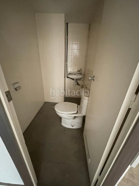 Foto e222b0e9-f154-4164-bd09-244c2df54510. Local comercial en carrer d'arimon 2 local en venda c/arimon en Sabadell