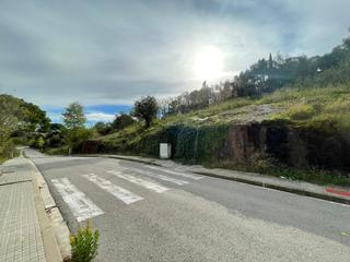 Terreny residencial a Carrer joaquim mir 7. Conjunto de 12 parcelas en venta en sant feliu de codines