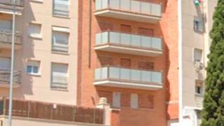 Terreny residencial a Carrer de la lleialtat 27. Obra parada en venda en calle lleialtat de esplugues de llobrega