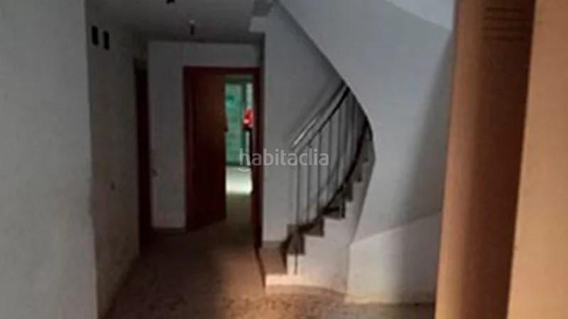 Foto ddb8c778-f77b-4321-90e3-61fdf154437d. Terreno residencial en carrer de la lleialtat 27 obra parada en venda en calle lleialtat en Esplugues de Llobregat