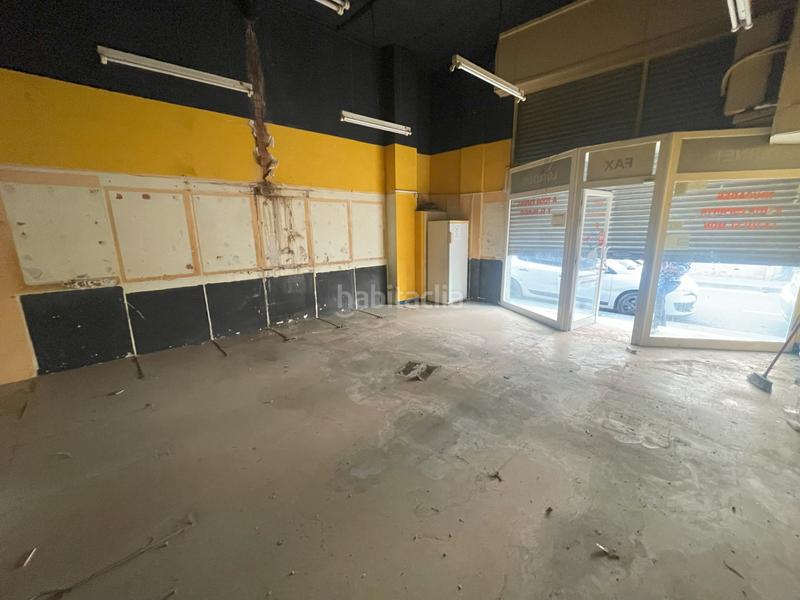 Foto 12ea98c8-43bf-45ec-9acf-00bb1bdb2054. Geschäftsraum in carrer pi 37 in Canovelles