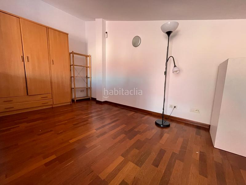 Foto fadb574d-6879-430f-b388-65803ff99d7f. Duplex avec chauffage parking dans Sant miquel Granollers