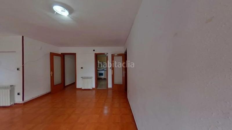 Foto 232a8a80-45d2-4987-9302-20f4e355c15e. Flat with heating in La Romànica Barberà del Vallès