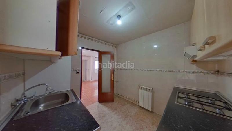 Foto 438bd712-aa84-4fb0-ab2f-c818b4aa07ee. Flat with heating in La Romànica Barberà del Vallès