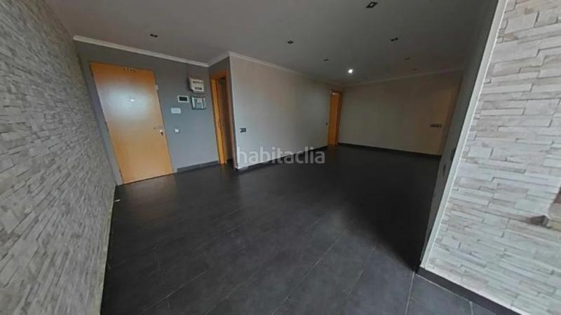 Foto 4bb2b60f-9a64-4944-af95-eb2627417425. Àtic a Centre-Eixample-Can Llobet Barberà del Vallès