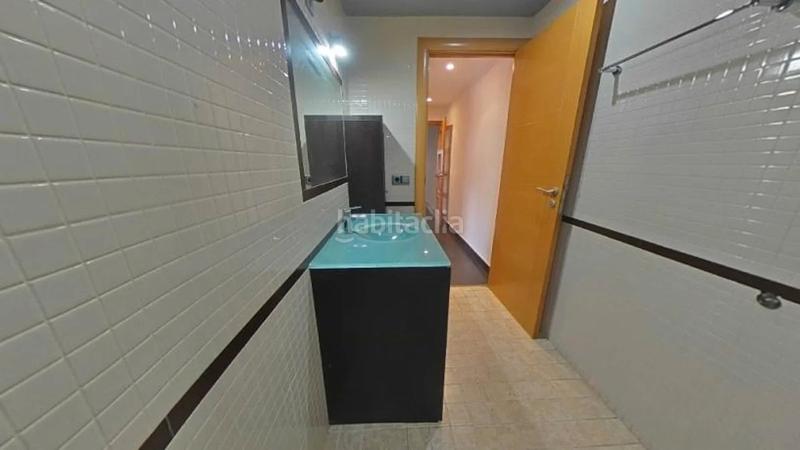 Foto b228358d-9990-47a5-b16e-8ad89effaf8e. Àtic a Centre-Eixample-Can Llobet Barberà del Vallès