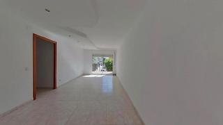 Pis  Carrer de balmes. Piso okupado en venta en c/balmes de calella