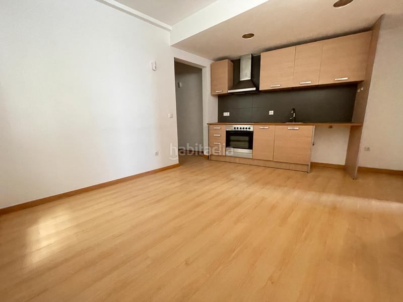 Foto e5490b95-02de-4b73-9caa-e0471d971656. Pis a Centre Mataró