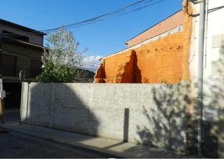 Terreny residencial a Carrer de la Vilanova 33