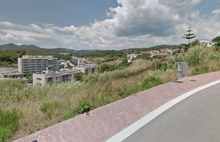 Terreny residencial a Carrer Carles Gumersind Vidiella 9