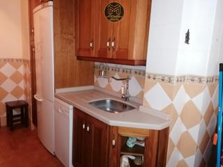 Alquiler Piso en Santa Isabel. Habitaciones en zona hospital